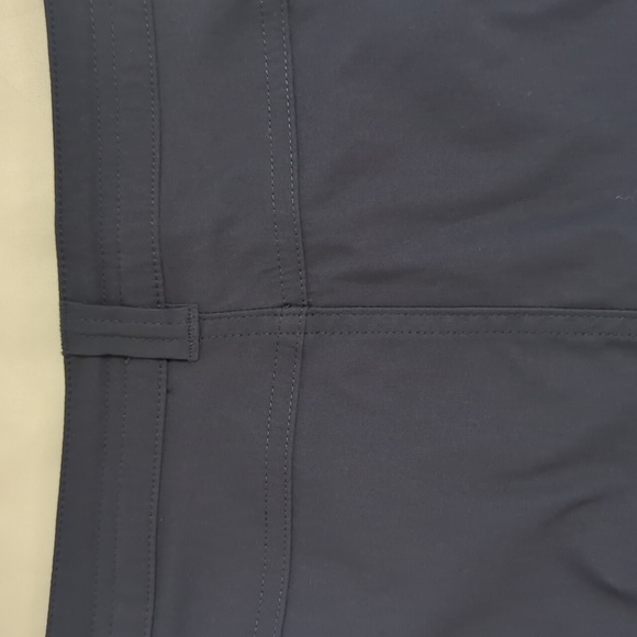 Eddie Bauer Tech Capri Pants, Color Blue Size 12 - Picture 14 of 16